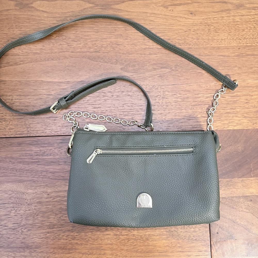 House of Harlow 1960 Green Faux Leather Crossbody Bag Purse Gold Chain Strap